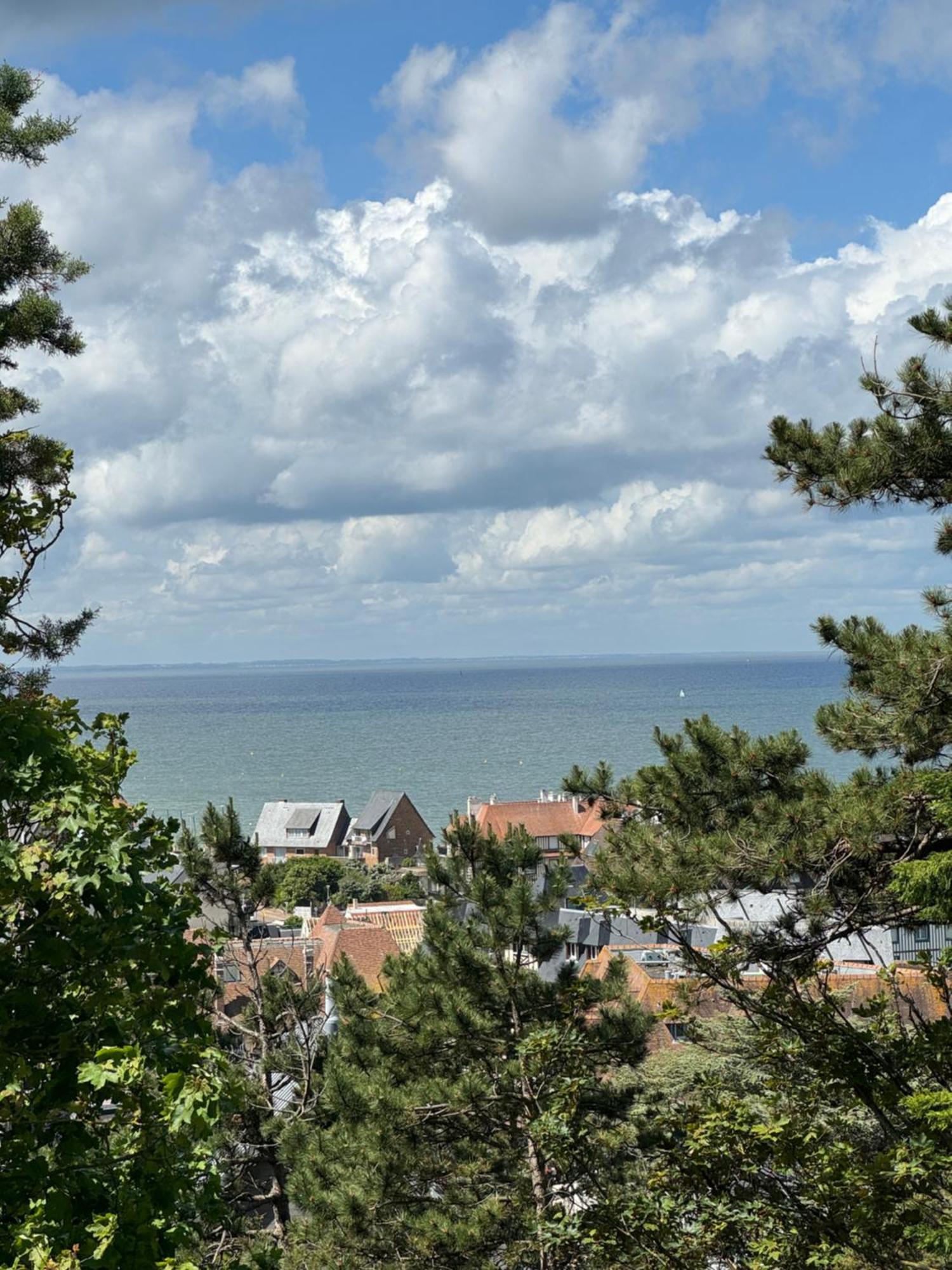Maison La Corniche Blonville-sur-Mer Exteriör bild